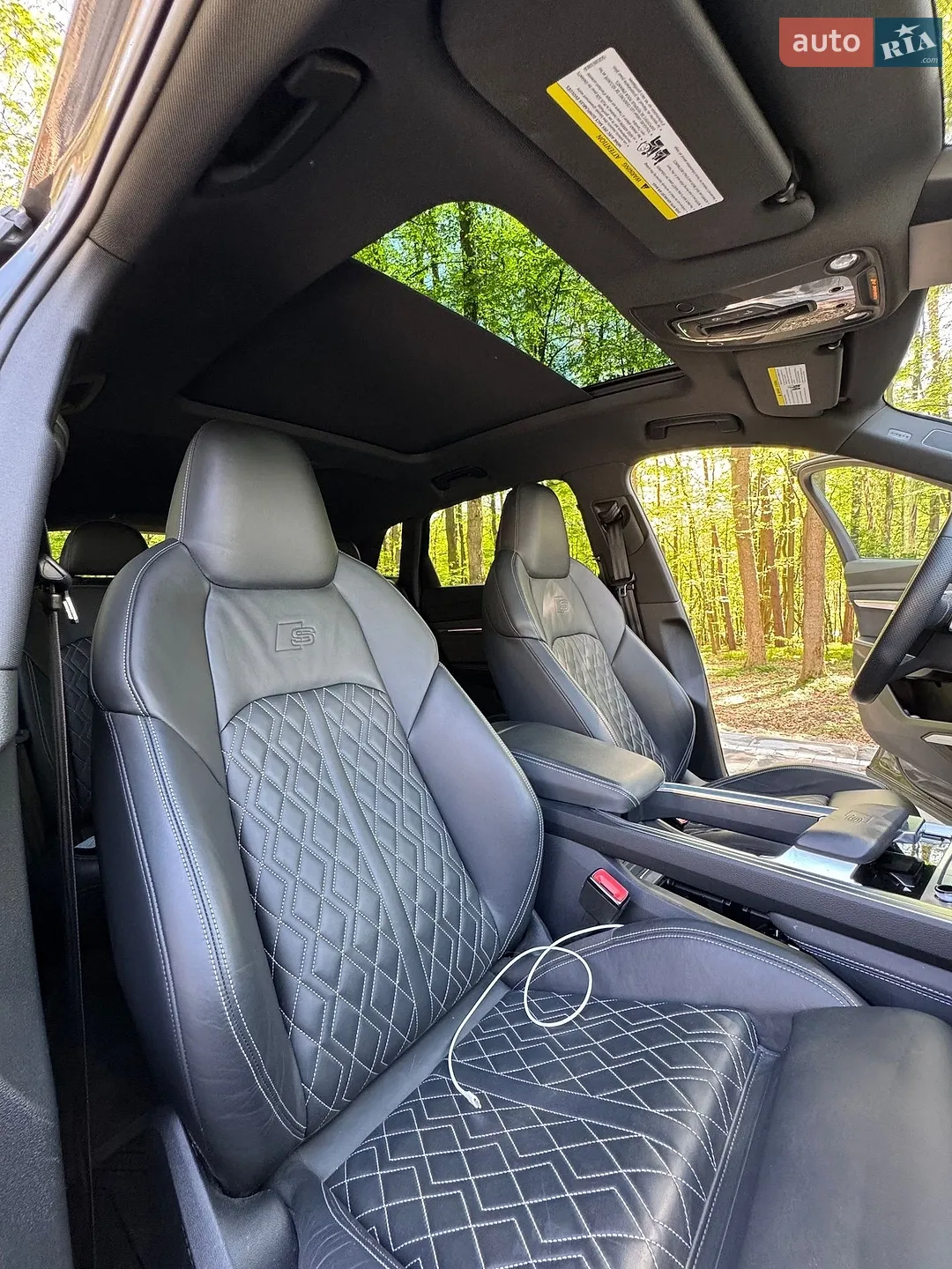 2022 Audi e-tron S - мініатюра 2