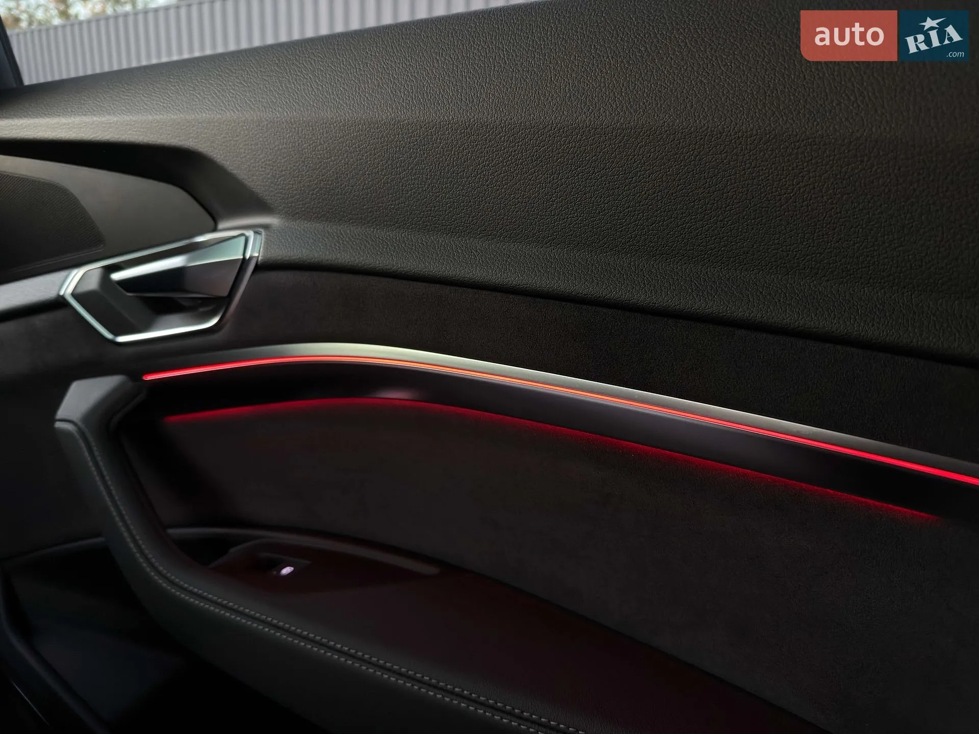2022 Audi e-tron S - мініатюра 84