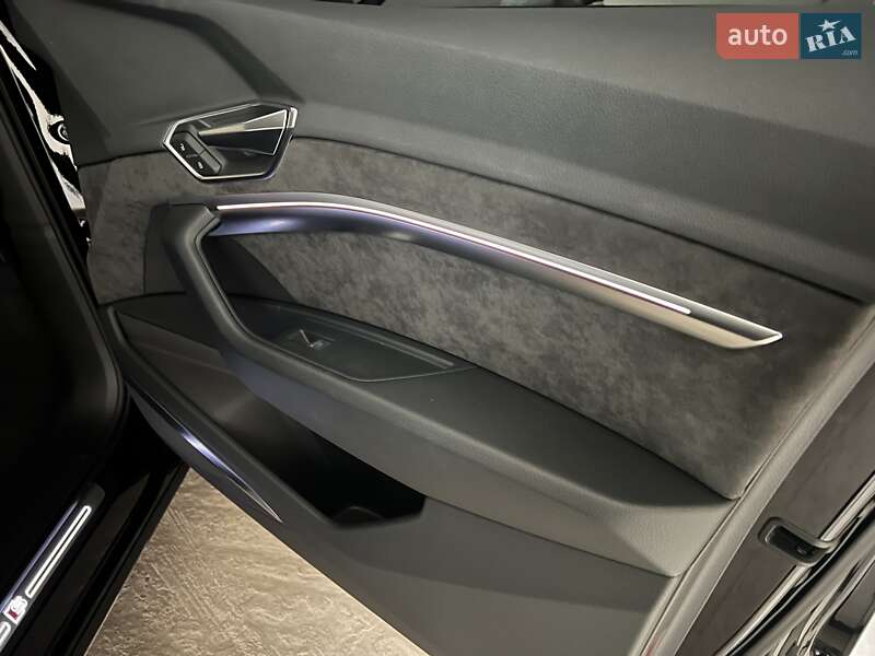 Внедорожник / Кроссовер Audi e-tron Sportback 2020 в Тернополе