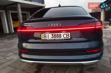 Внедорожник / Кроссовер Audi e-tron Sportback 2020 в 