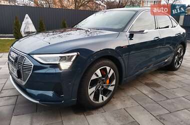 Внедорожник / Кроссовер Audi e-tron Sportback 2020 в 