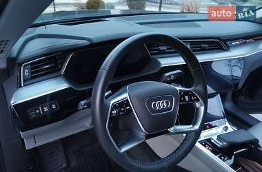 Внедорожник / Кроссовер Audi e-tron Sportback 2020 в 