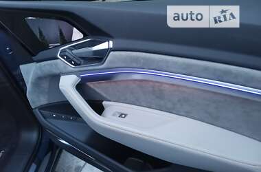 Внедорожник / Кроссовер Audi e-tron Sportback 2020 в Полтаве