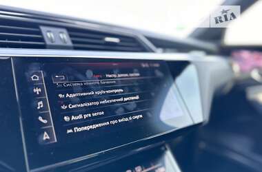 Позашляховик / Кросовер Audi e-tron Sportback 2020 в Києві