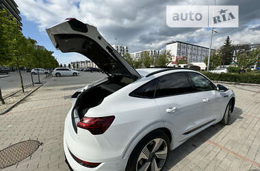 Внедорожник / Кроссовер Audi e-tron Sportback 2020 в Ужгороде