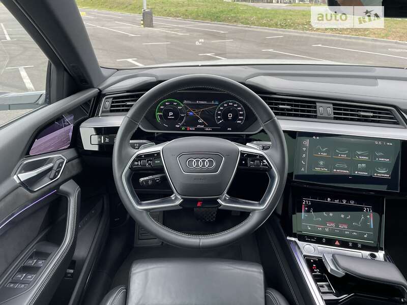 Позашляховик / Кросовер Audi e-tron Sportback 2020 в Львові