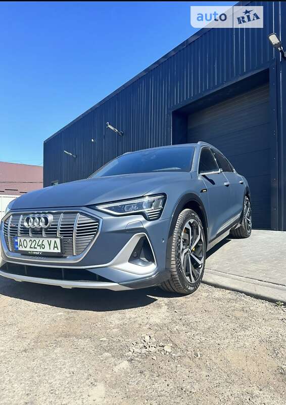 Внедорожник / Кроссовер Audi e-tron Sportback 2020 в Ужгороде