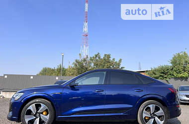 Позашляховик / Кросовер Audi e-tron Sportback 2021 в Луцьку