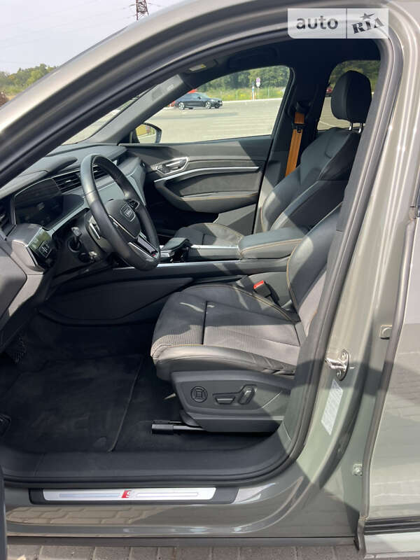 Позашляховик / Кросовер Audi e-tron Sportback 2022 в Львові фото 18 Позашляховик / Кросовер Audi e-tron Sportback 2022 в Львові