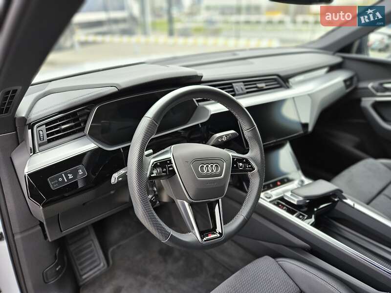 Внедорожник / Кроссовер Audi e-tron Sportback 2022 в Киеве