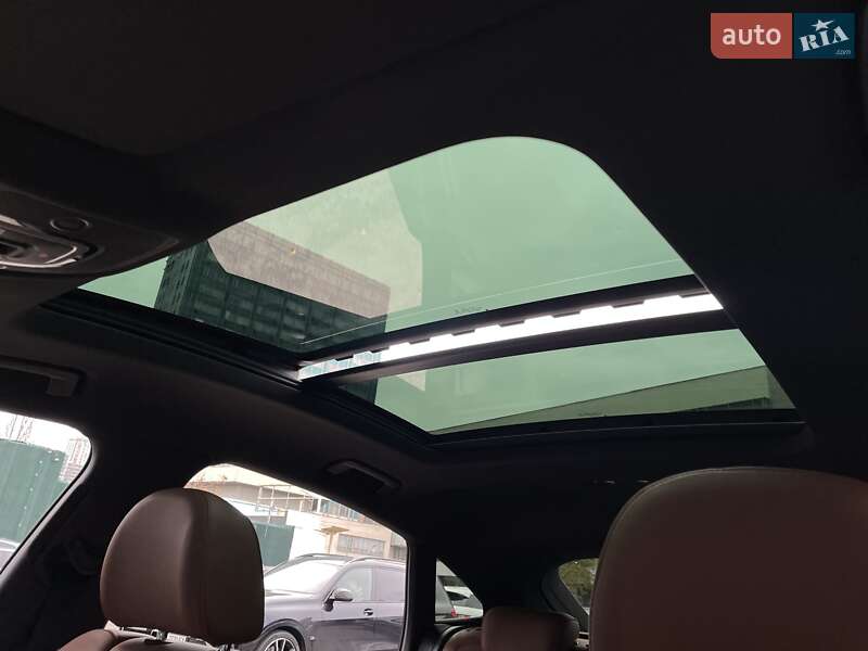 Позашляховик / Кросовер Audi e-tron Sportback 2021 в Києві