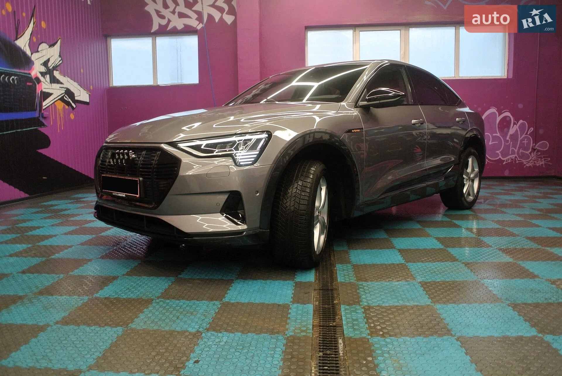 2021 Audi e-tron Sportback - мініатюра 3
