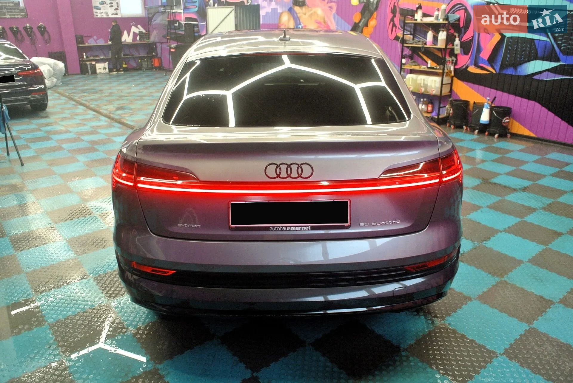 2021 Audi e-tron Sportback - мініатюра 16