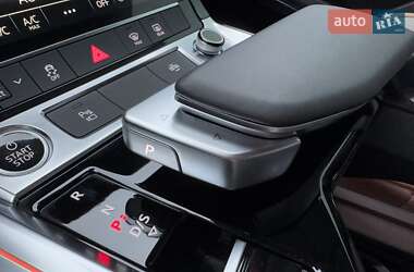 Внедорожник / Кроссовер Audi e-tron Sportback 2020 в 