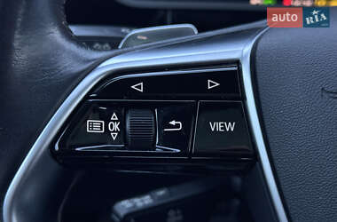 Внедорожник / Кроссовер Audi e-tron Sportback 2020 в 