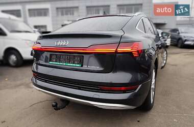 Внедорожник / Кроссовер Audi e-tron Sportback 2020 в 
