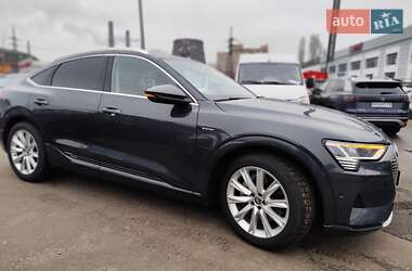 Внедорожник / Кроссовер Audi e-tron Sportback 2020 в 