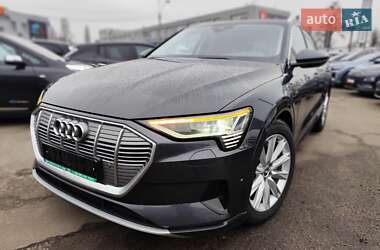 Внедорожник / Кроссовер Audi e-tron Sportback 2020 в 