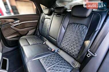 Внедорожник / Кроссовер Audi e-tron Sportback 2020 в Одессе