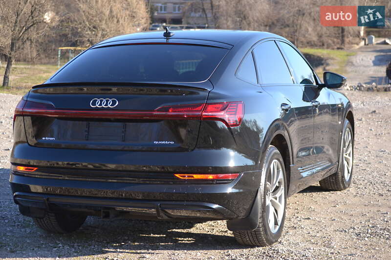 Внедорожник / Кроссовер Audi e-tron Sportback 2021 в Днепре