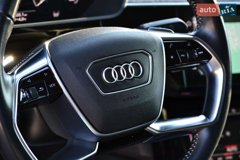 Внедорожник / Кроссовер Audi e-tron Sportback 2021 в Днепре