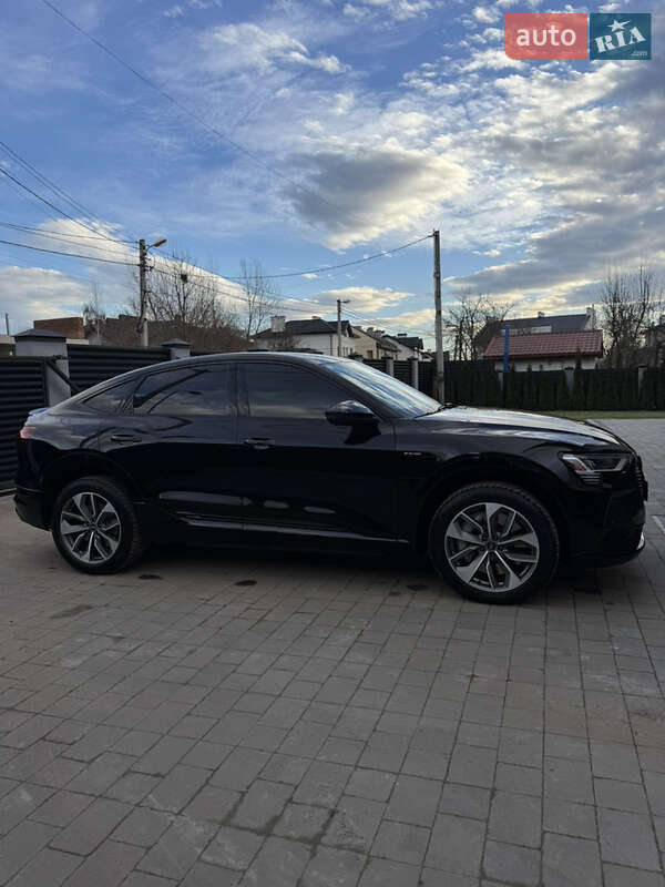 Позашляховик / Кросовер Audi e-tron Sportback 2020 в Львові