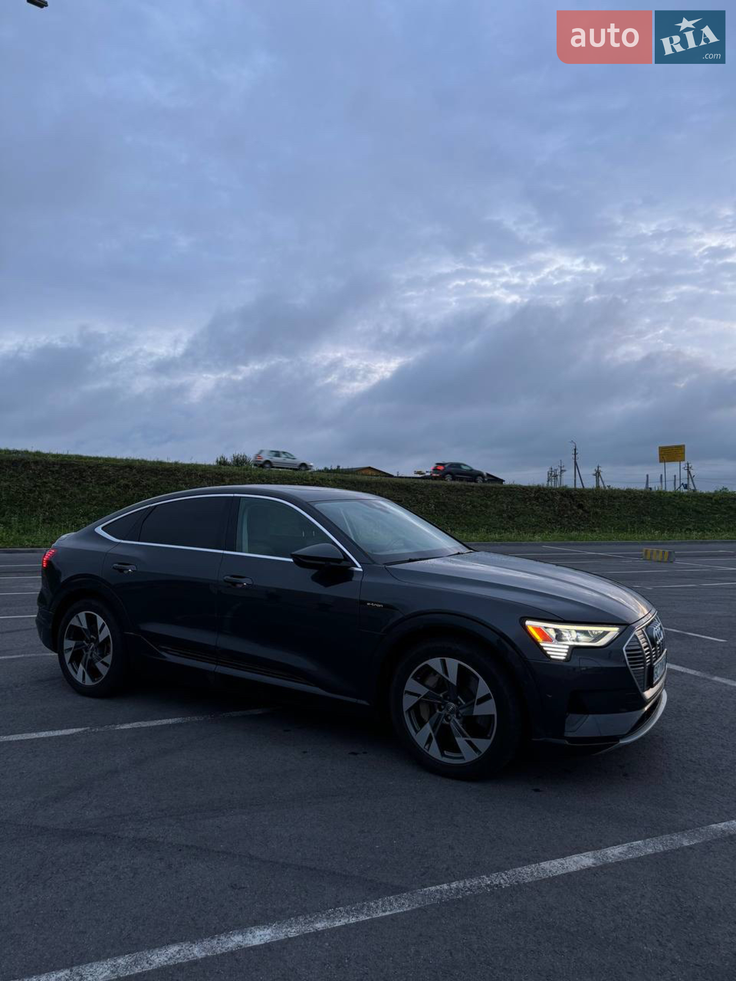 2020 Audi e-tron Sportback - мініатюра 10