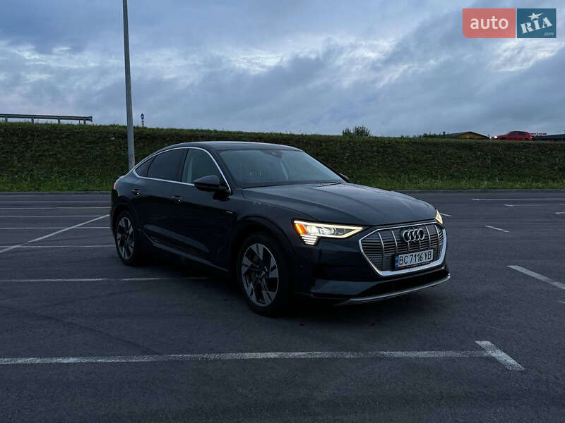 Внедорожник / Кроссовер Audi e-tron Sportback 2020 в Львове