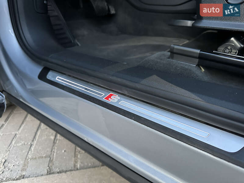 Внедорожник / Кроссовер Audi e-tron Sportback 2021 в Ровно
