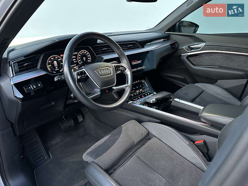 Внедорожник / Кроссовер Audi e-tron Sportback 2021 в Ровно