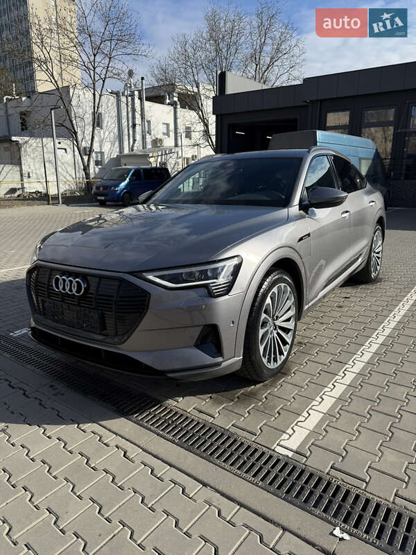 Позашляховик / Кросовер Audi e-tron Sportback 2020 в Чернівцях фото 70 Позашляховик / Кросовер Audi e-tron Sportback 2020 в Чернівцях