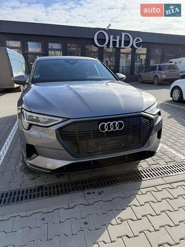 Позашляховик / Кросовер Audi e-tron Sportback 2020 в Чернівцях фото 7 Позашляховик / Кросовер Audi e-tron Sportback 2020 в Чернівцях