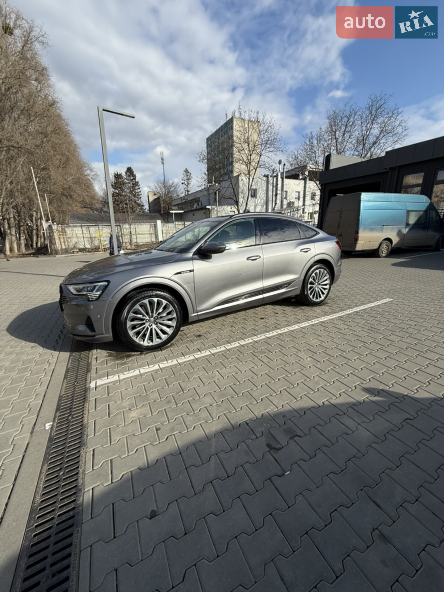 2020 Audi e-tron Sportback - мініатюра 24