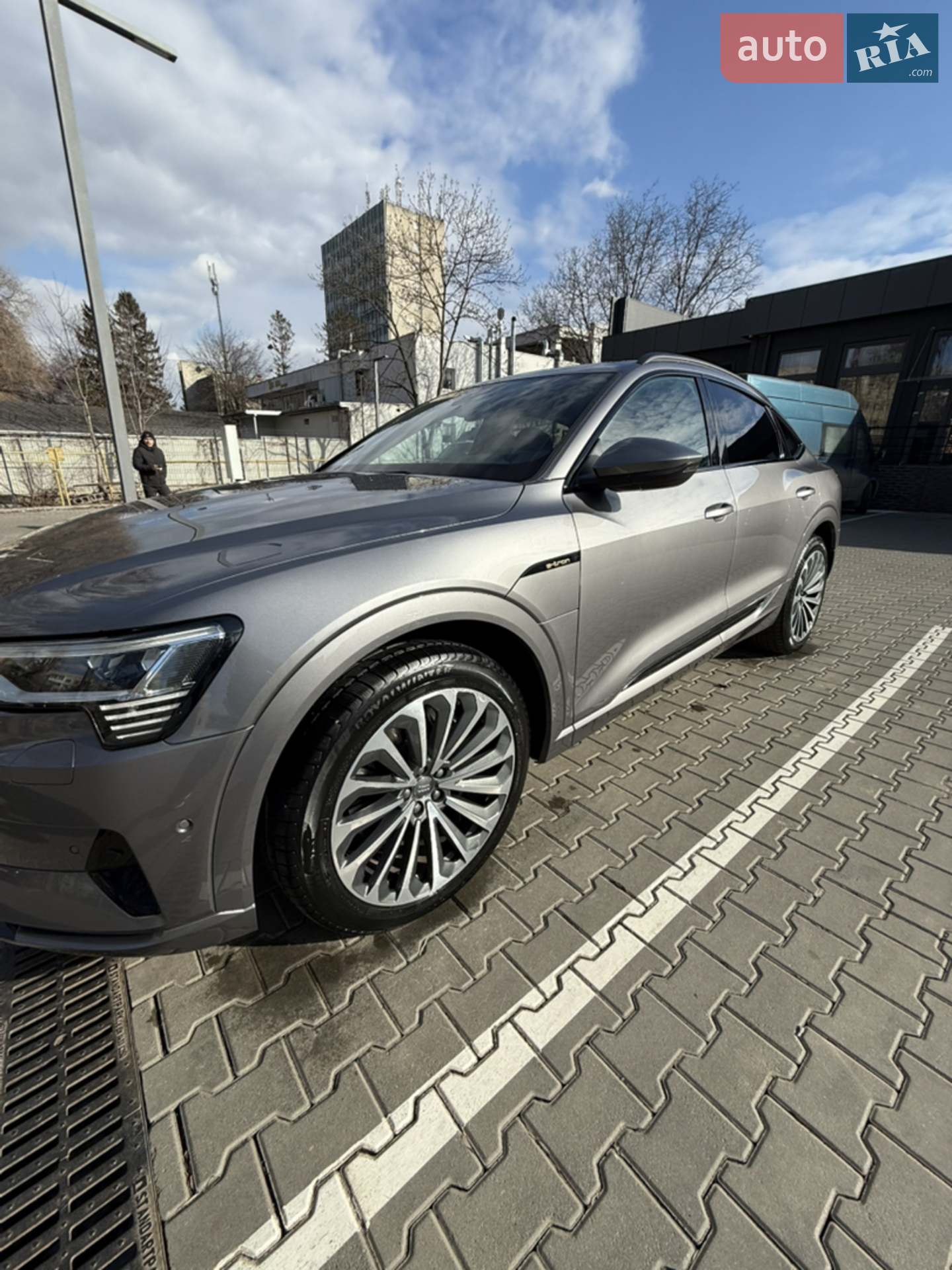 2020 Audi e-tron Sportback - мініатюра 26