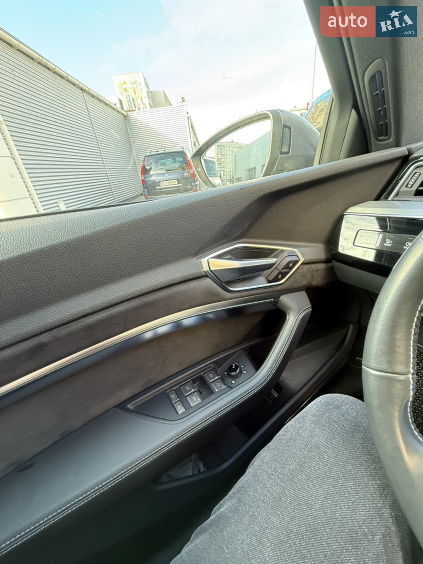 2020 Audi e-tron Sportback - мініатюра 58