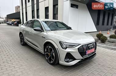 Позашляховик / Кросовер Audi e-tron Sportback 2021 в Рівному