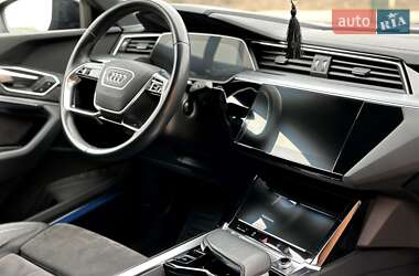 Внедорожник / Кроссовер Audi e-tron Sportback 2020 в 