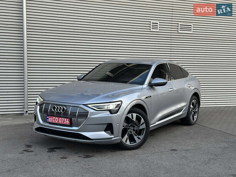 Внедорожник / Кроссовер Audi e-tron Sportback 2021 в Ровно