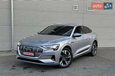 Позашляховик / Кросовер Audi e-tron Sportback 2021 в 