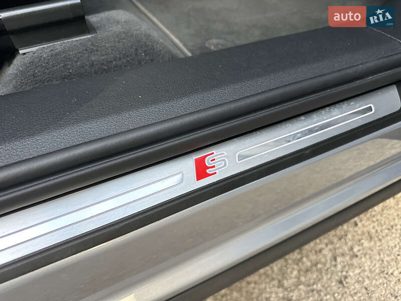 Внедорожник / Кроссовер Audi e-tron Sportback 2021 в Ровно