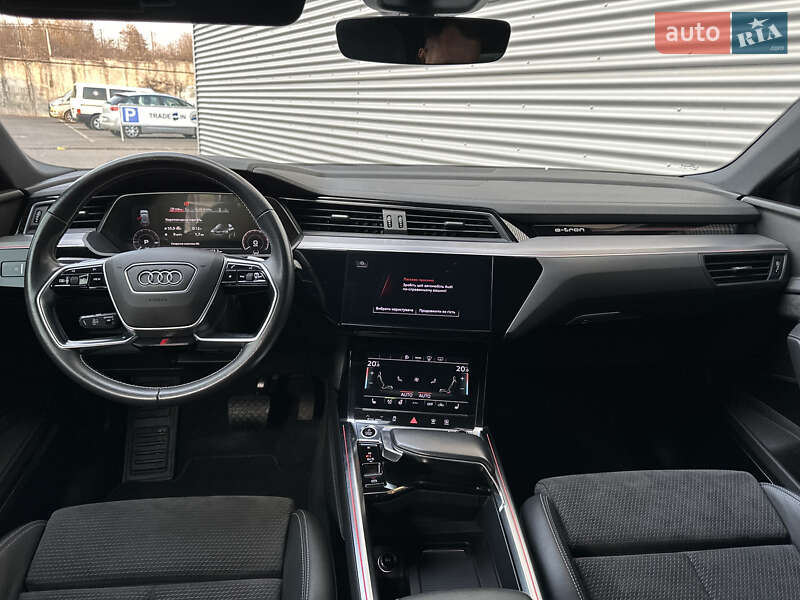 Внедорожник / Кроссовер Audi e-tron Sportback 2021 в Ровно