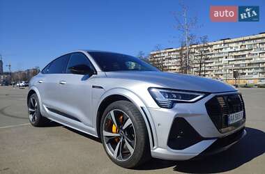 Внедорожник / Кроссовер Audi e-tron Sportback 2022 в Киеве