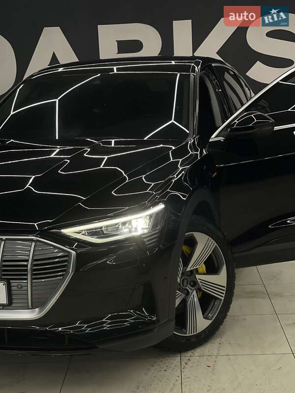 Внедорожник / Кроссовер Audi e-tron Sportback 2020 в Днепре
