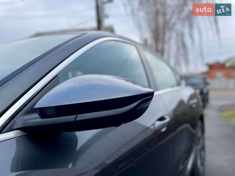 Внедорожник / Кроссовер Audi e-tron Sportback 2023 в Борисполе