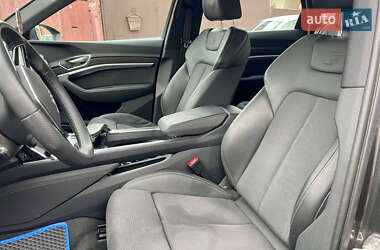 Внедорожник / Кроссовер Audi e-tron Sportback 2023 в 