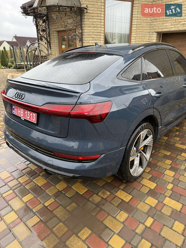 Внедорожник / Кроссовер Audi e-tron Sportback 2022 в Ахтырке