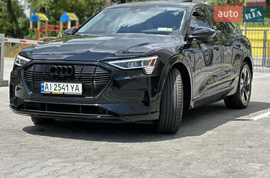 Внедорожник / Кроссовер Audi e-tron Sportback 2020 в 
