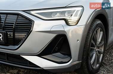 Позашляховик / Кросовер Audi e-tron Sportback 2020 в 