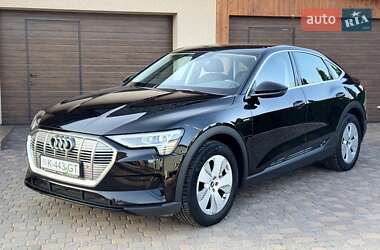 Внедорожник / Кроссовер Audi e-tron Sportback 2020 в 