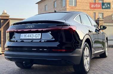 Внедорожник / Кроссовер Audi e-tron Sportback 2020 в 